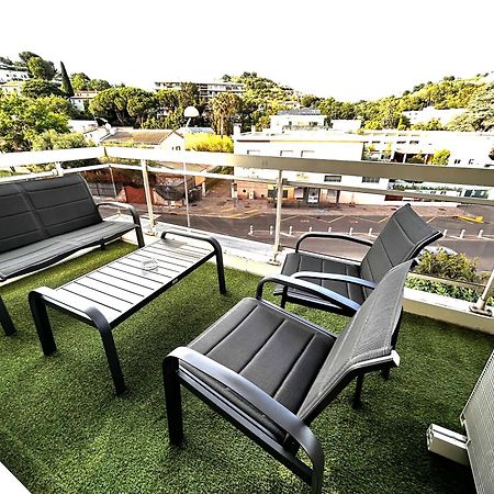 Superbe Studio Climatise Avec Terrasse Proche Mer Cagnes-sur-Mer Exterior foto